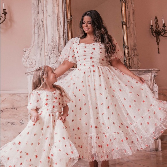 JessaKae Anne Midi Dress Medium - Picture 5 of 9